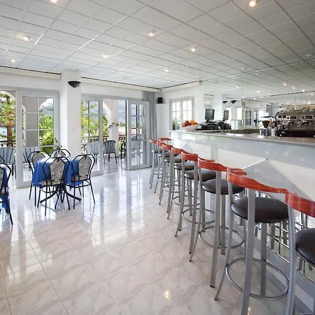 Hotell Athina Karavomylos