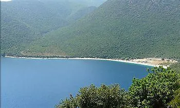 Hotel Athina Karavomylos