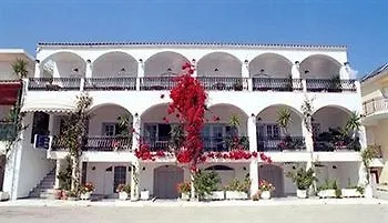 Athina Отель 3*