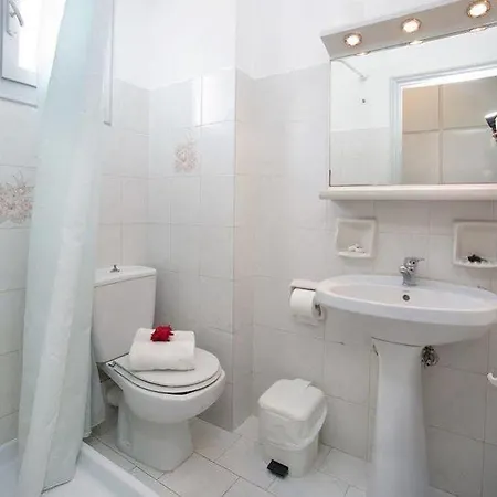 Athina Hotel