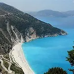 Athina فندق 3*