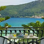فندق Athina