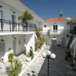 Athina فندق 3*
